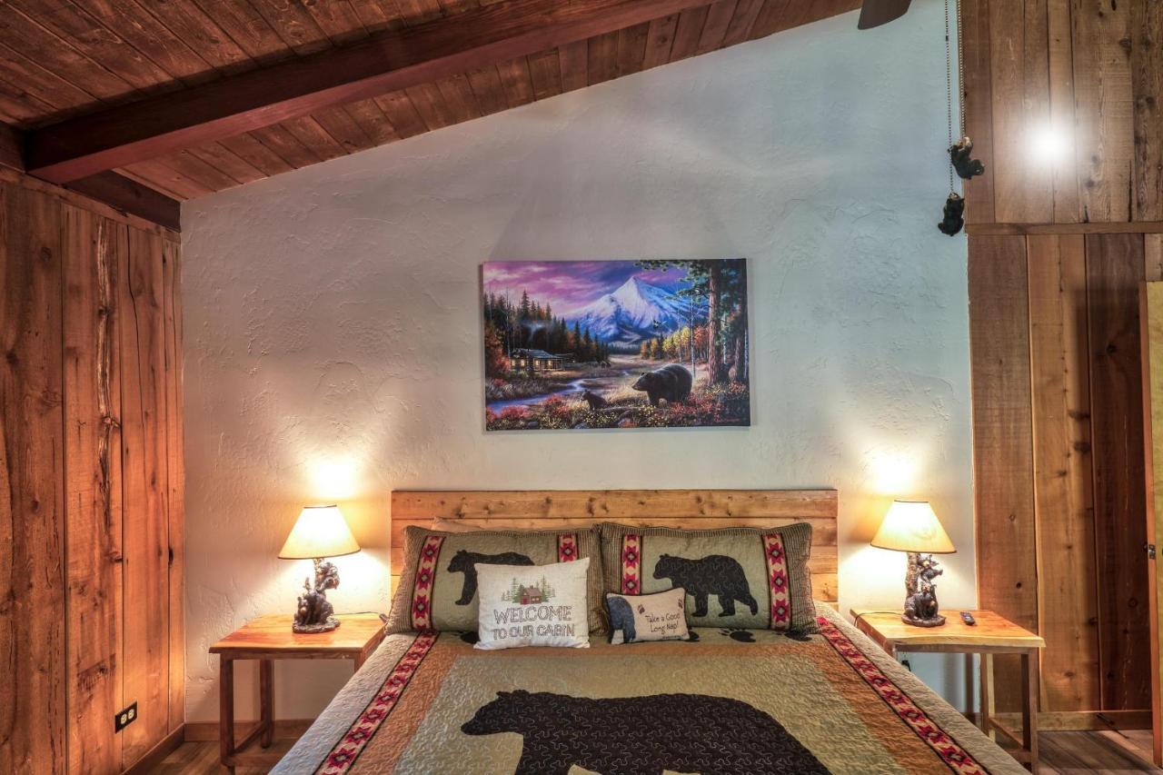 La Cabana Villa Oakhurst Exterior photo