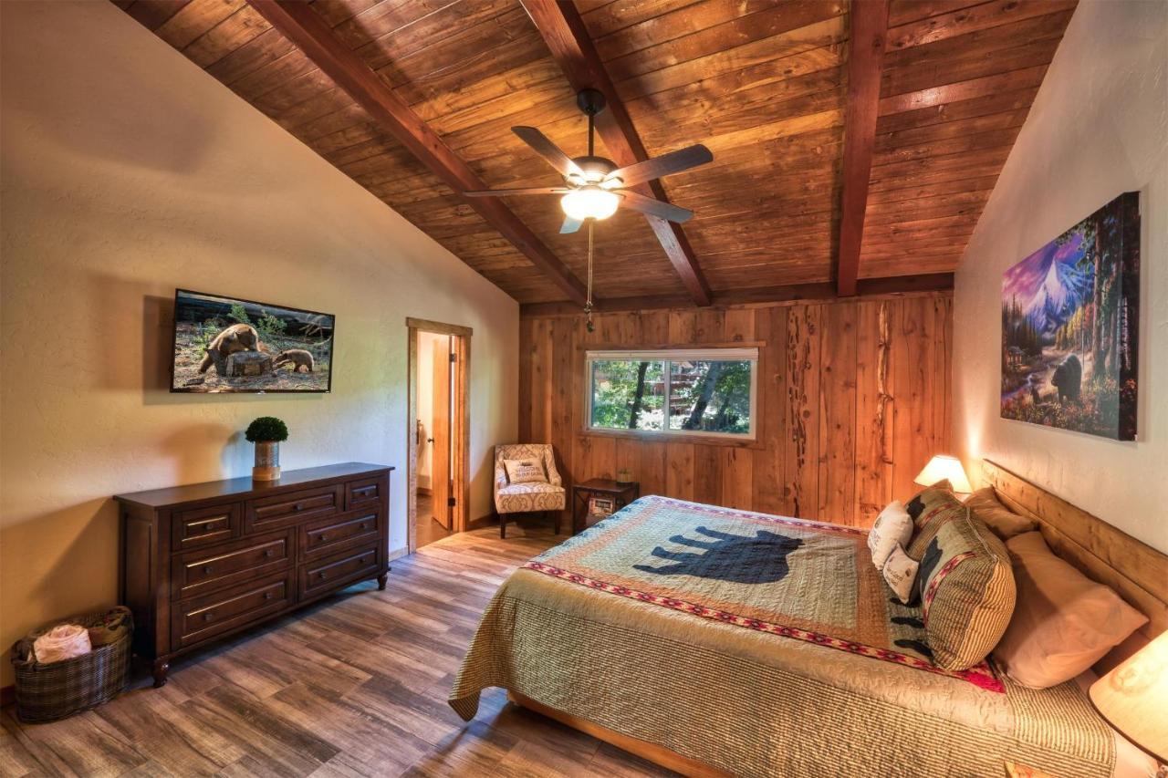 La Cabana Villa Oakhurst Exterior photo